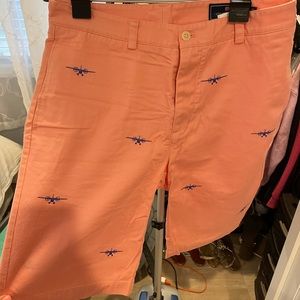 Vineyard Vines shorts
